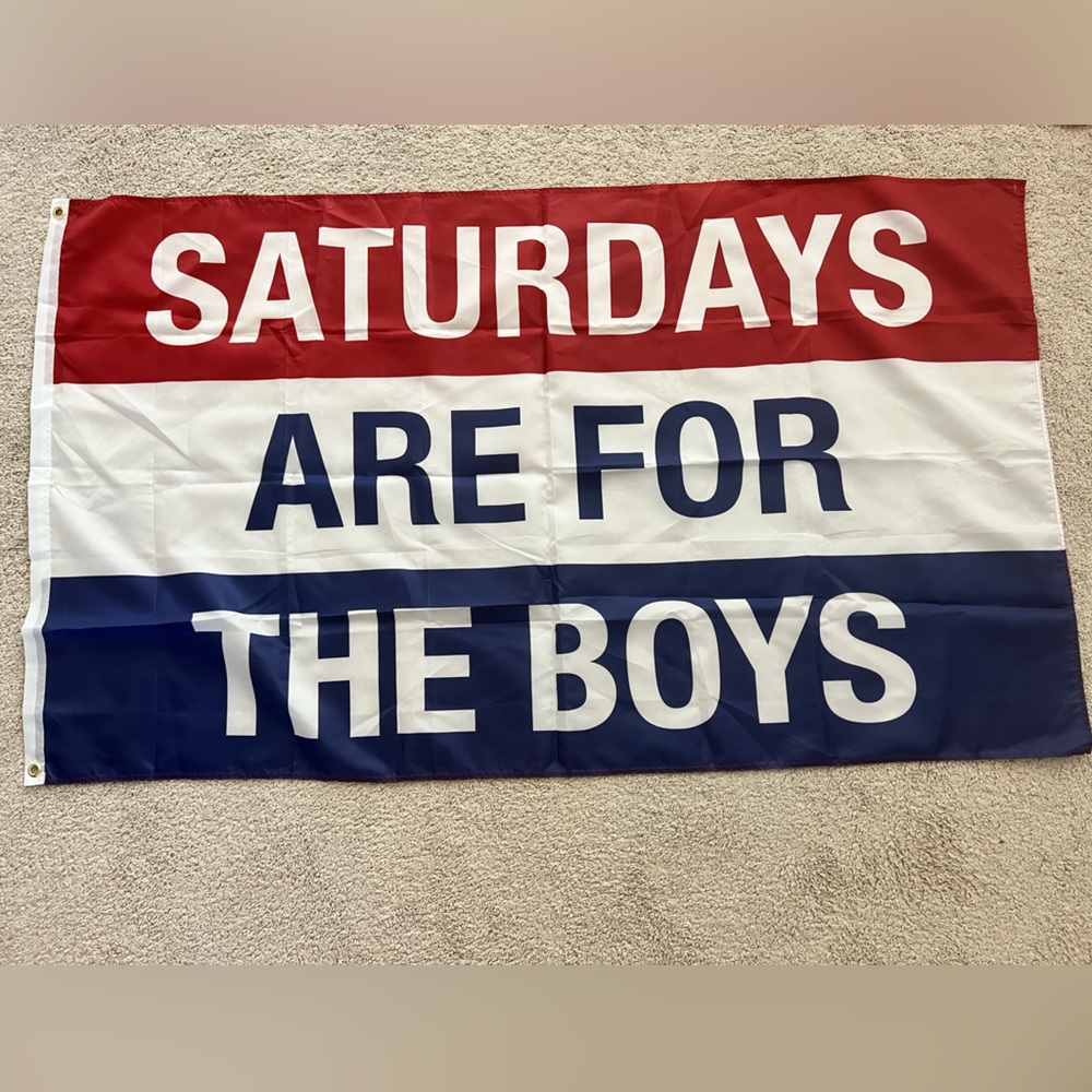 Wall hanging‎ - Saturdays are for the boys